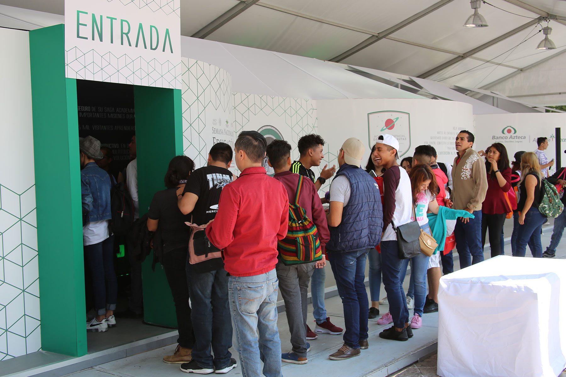 Hub Galáctico Banco Azteca en la SNEF 2017