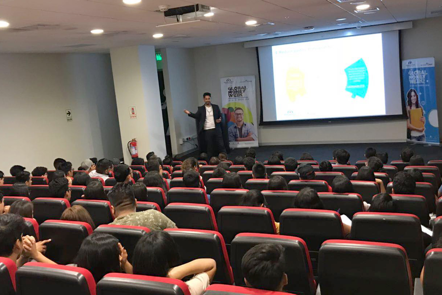 UPC Peru GMW Marzo 2018