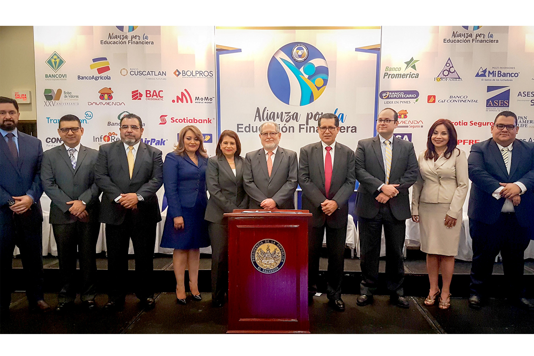 01 Evento Lanzamiento Peru.png