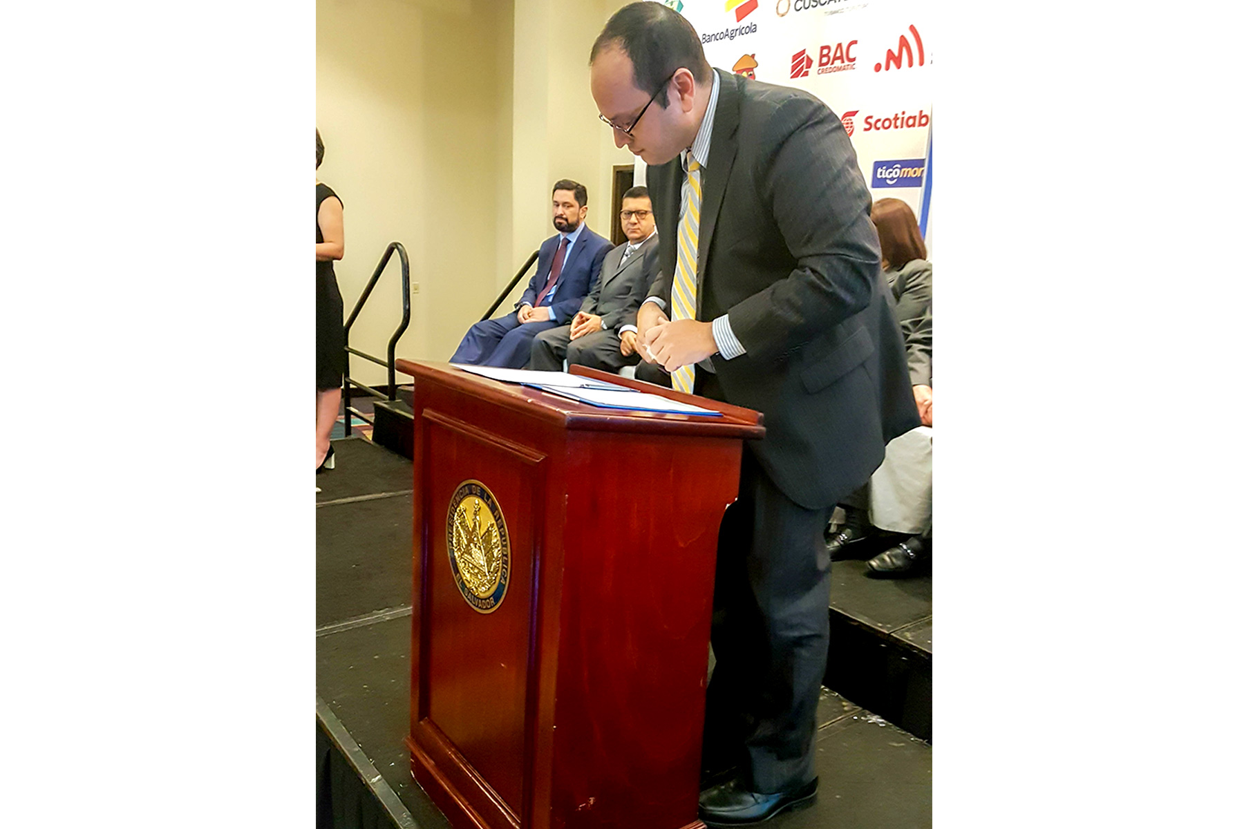 Firma Alianza El Salvador GMW Marzo 2018
