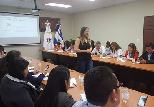Foto_Taller-Superintendencia_3marzo2.jpg