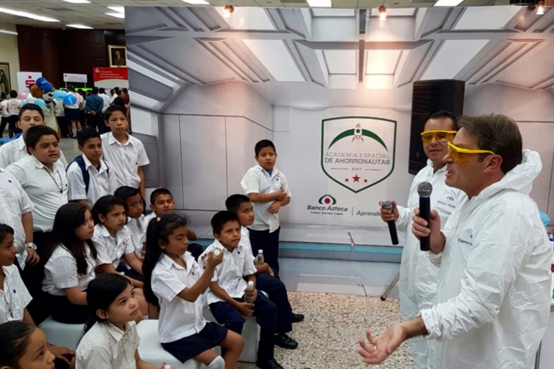 Stan Banco Azteca en BCR